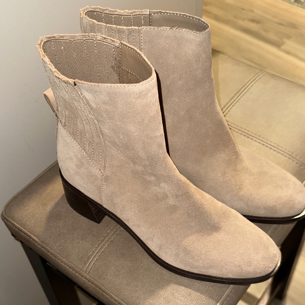Women's Tan Ankle Boots leather 9.5